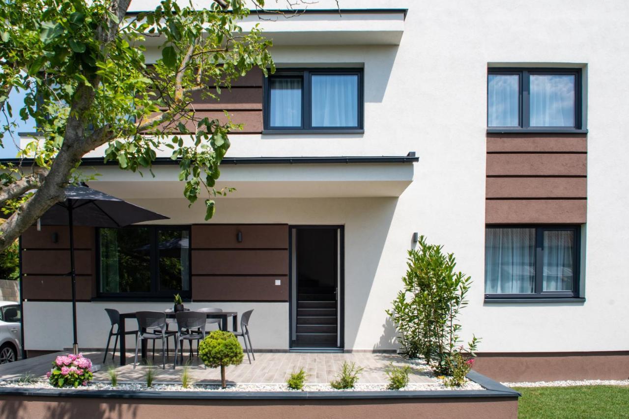 Apartment Tempo